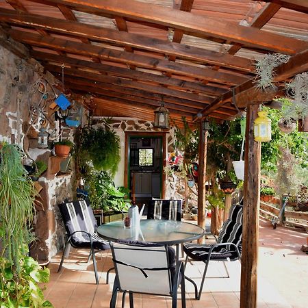 La Casa De Los Pinos Temisas Bagian luar foto
